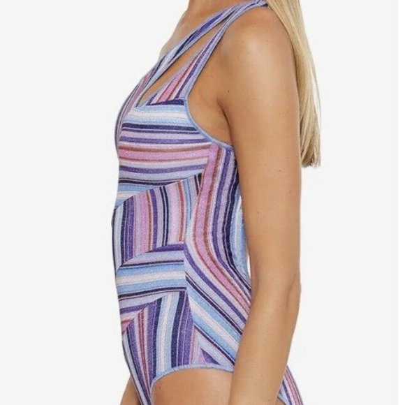 Becca South Coast Printed Metallic Asymmetrical One-Piece Swimsuit Size Small - Picture 11 of 11